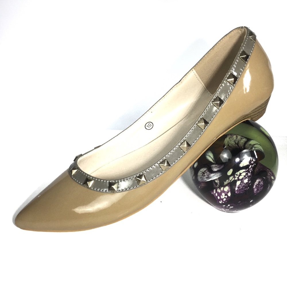 Caramel & pewter flat w/ wood heel by C Ladel  10